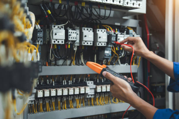 Best Circuit Breaker Repair  in Redwood, OR