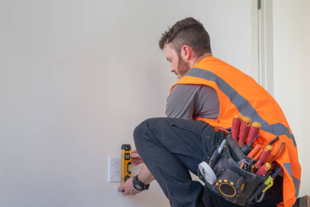 Best Residential Electrician Services  in Redwood, OR